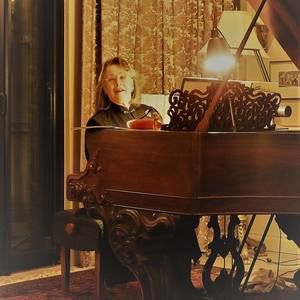 Meet your Posher, Jan